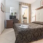 Vittorio Emanuele 3* 사사리