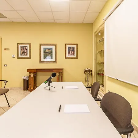 Vittorio Emanuele فندق ساساري