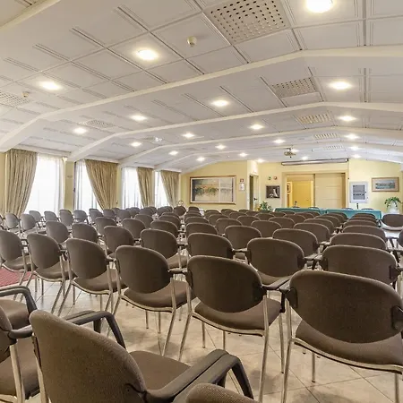 Vittorio Emanuele 3* ساساري