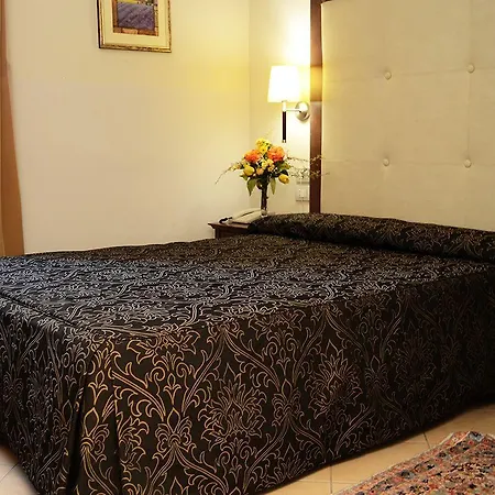 호텔 Vittorio Emanuele 3*