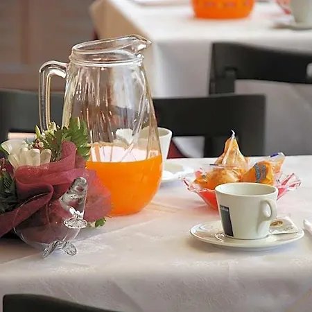 Vittorio Emanuele Hotel 3*