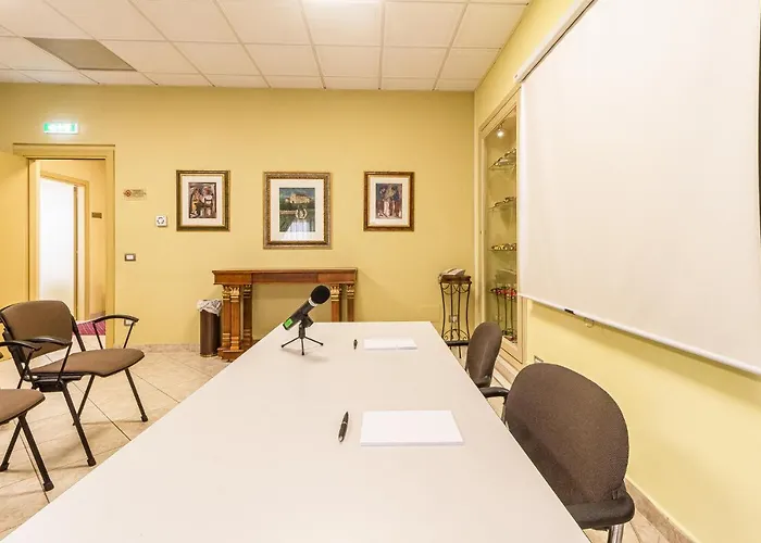 Vittorio Emanuele מלון סאסארי