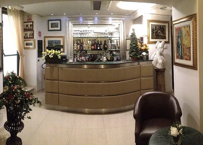 מלון Vittorio Emanuele 3*