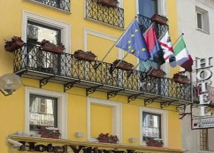 Vittorio Emanuele 3* סאסארי